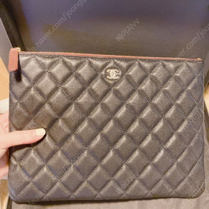 샤넬 뉴미듐 클러치