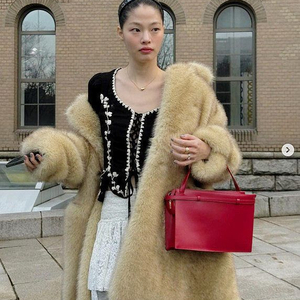 (가격인하)낸시부 2024fw 퍼코트