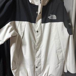 노스페이스 바람막이 자켓 L사이즈