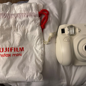 인스탁스 미니7s 화이트 팔아요