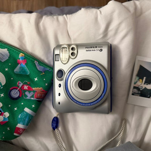 인스탁스 미니55 팝니다 구하기 힘들어요