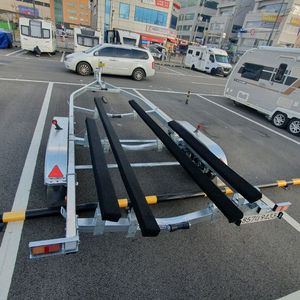 8미터 보트 트레일러 이미지