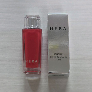 헤라 센슈얼 피팅 글로우 틴트 시퀀스 304 새상품 팝니다.