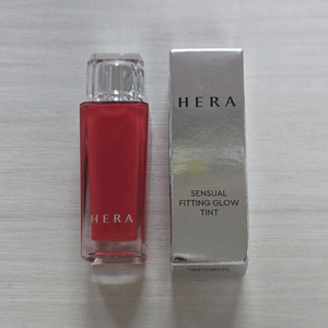 헤라 센슈얼 피팅 글로우 틴트 시퀀스 304 새상품 팝니다.