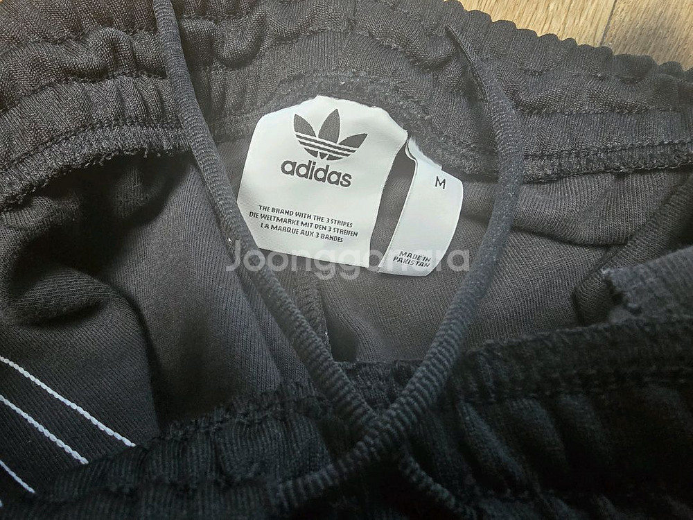 아디다스 슈퍼스타 조거 트랙팬츠 블랙 M사이즈 팝니다--4