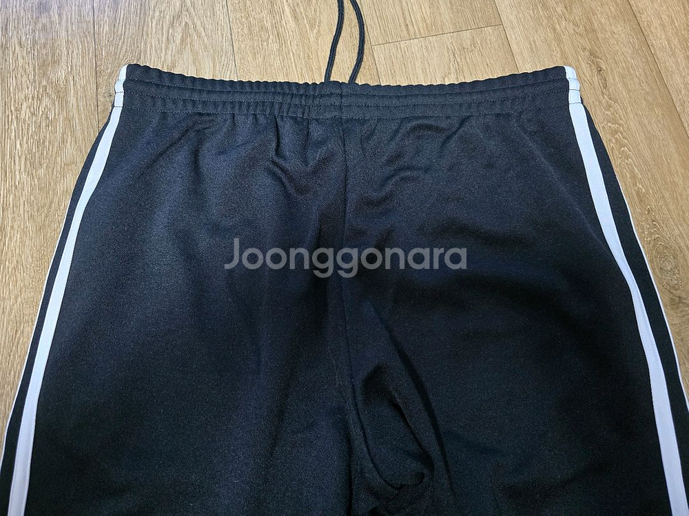 아디다스 슈퍼스타 조거 앵클 트랙팬츠 블랙 M 팝니다--3