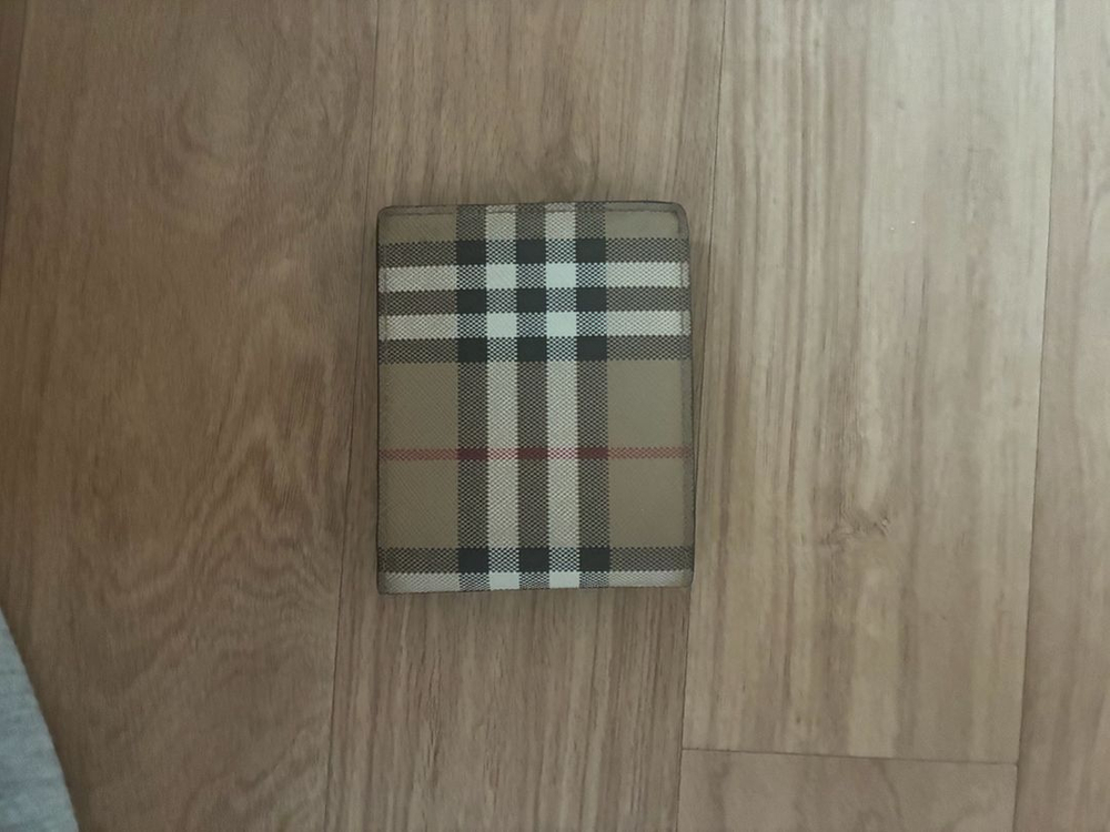 버버리 빈티지 체크 반지갑 (모델번호 8065635) 이미지