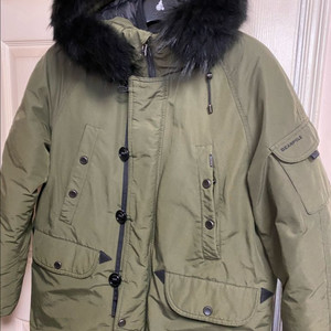 Bean Pole. 빈폴 BA-2구스다운 야상 패딩. 100사이즈. 카키색. 이미지