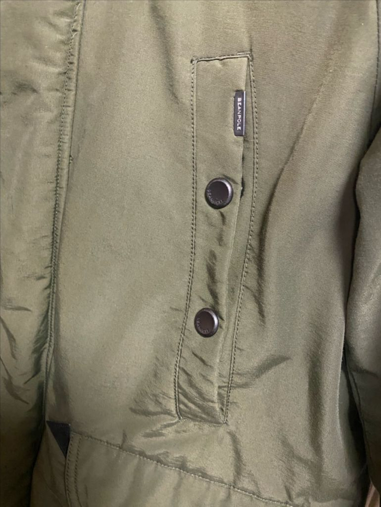 Bean Pole. 빈폴 BA-2구스다운 야상 패딩. 100사이즈. 카키색. 이미지