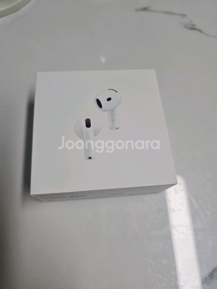 애플 에어팟 4세대 노이즈 캔슬링 미개봉 새상품--0