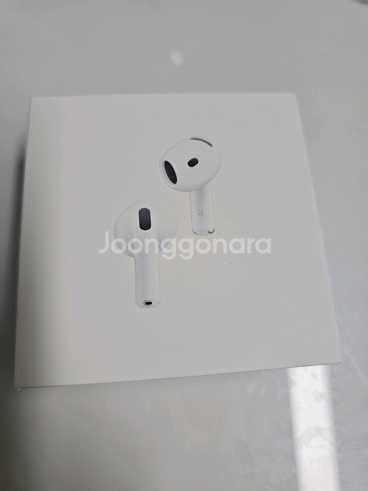 애플 에어팟 4세대 노이즈 캔슬링 미개봉 새상품--1