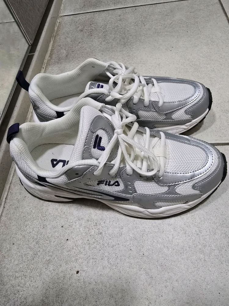 뉴발란스 운동화 240--1