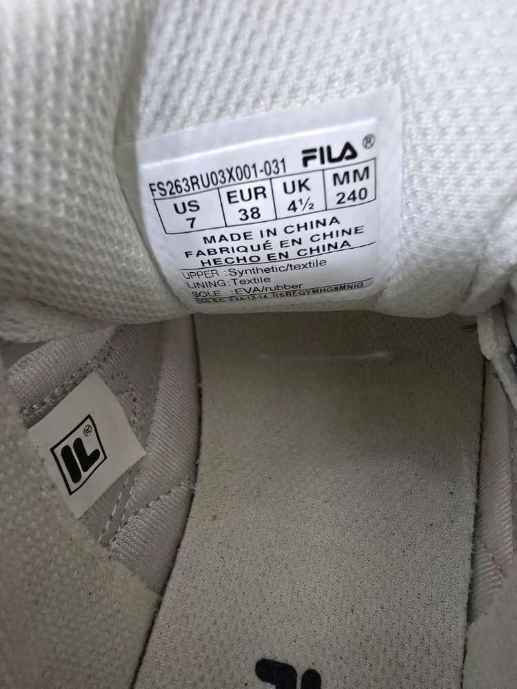 뉴발란스 운동화 240--4