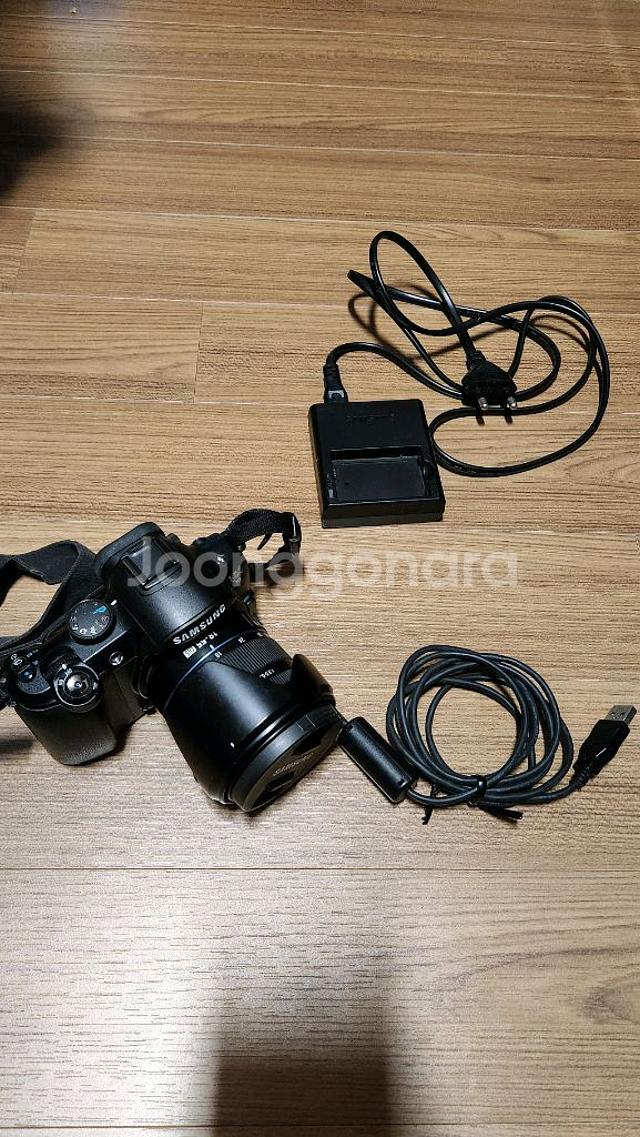 삼성 NX10 미러리스 카메라 18-55mm 렌즈--4