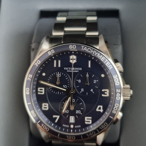 스위스 아미 빅토리녹스 시계 241652