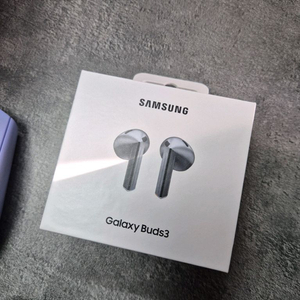 버즈3 실버 미개봉 신품 판매합니다