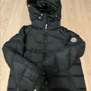 몽클레어 키즈 패딩 10y 뉴바이런