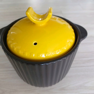 네오플램 네이처쿡 뚝배기와 데일리라이크 수저통