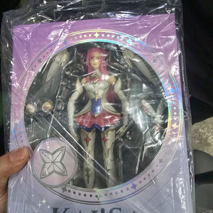 별 수호자 카이사 액션 피규어 판매합니다