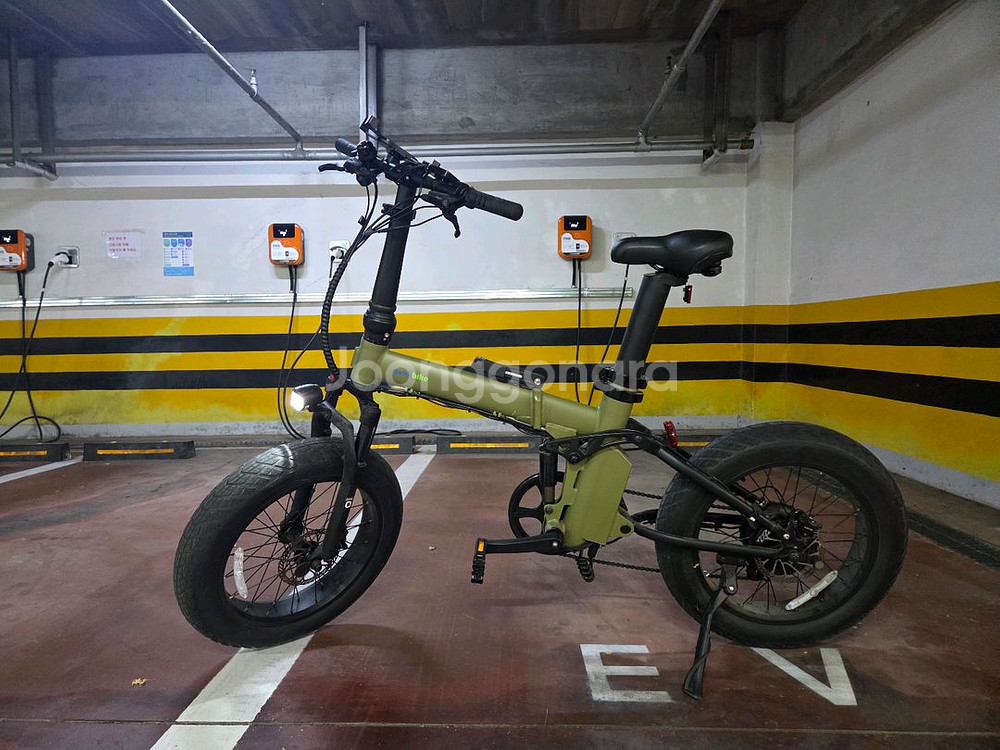 퀄리스포츠 접의식 전기자전거--1