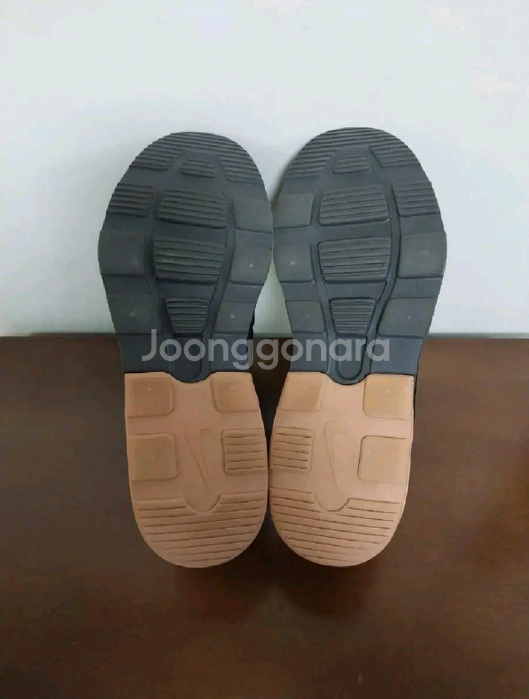 여성 나이키 에어맥스 모션2 운동화 (225)--8