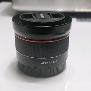삼양 AF 24mm F2.8 FE 렌즈