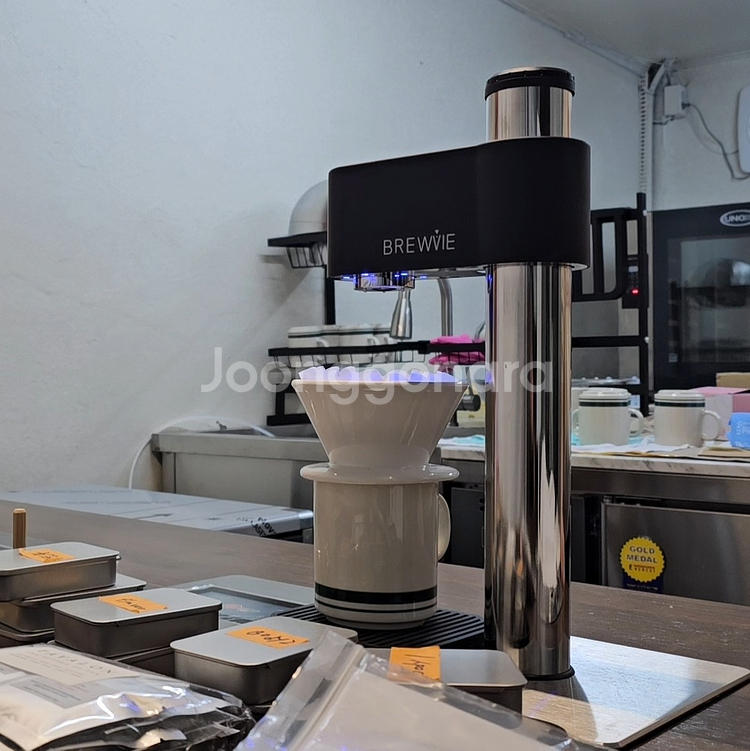 브루비 자동 드립커피머신(1구씩 구매 가능, 총 2구 보유)--0