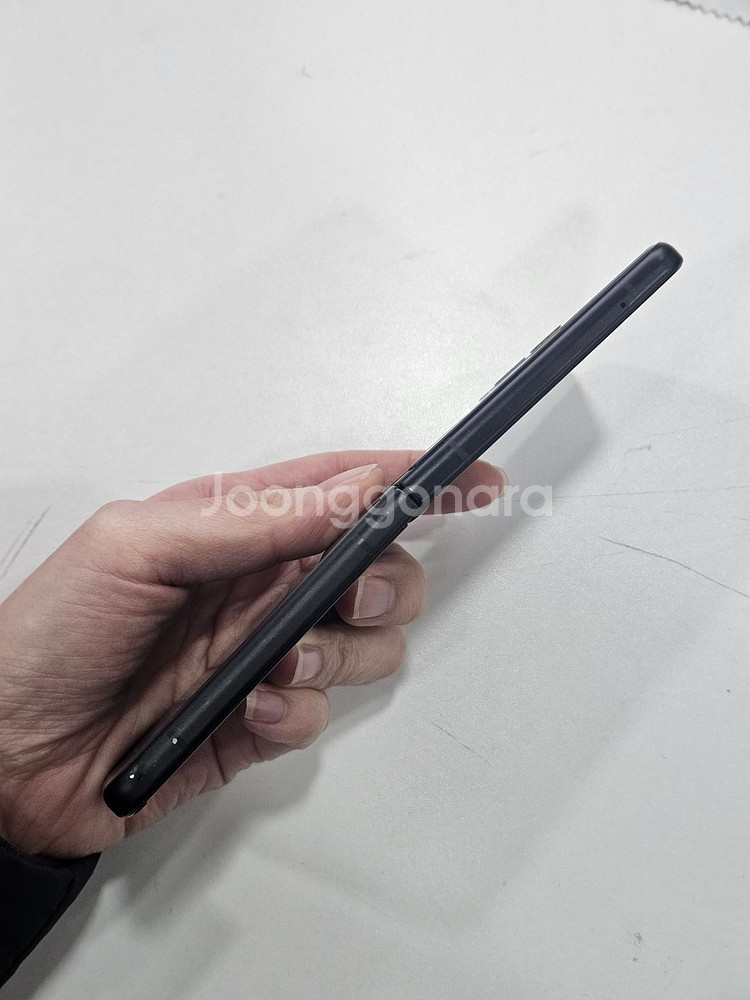 갤럭시Z플립3 블랙 256GB 가성비폰--1