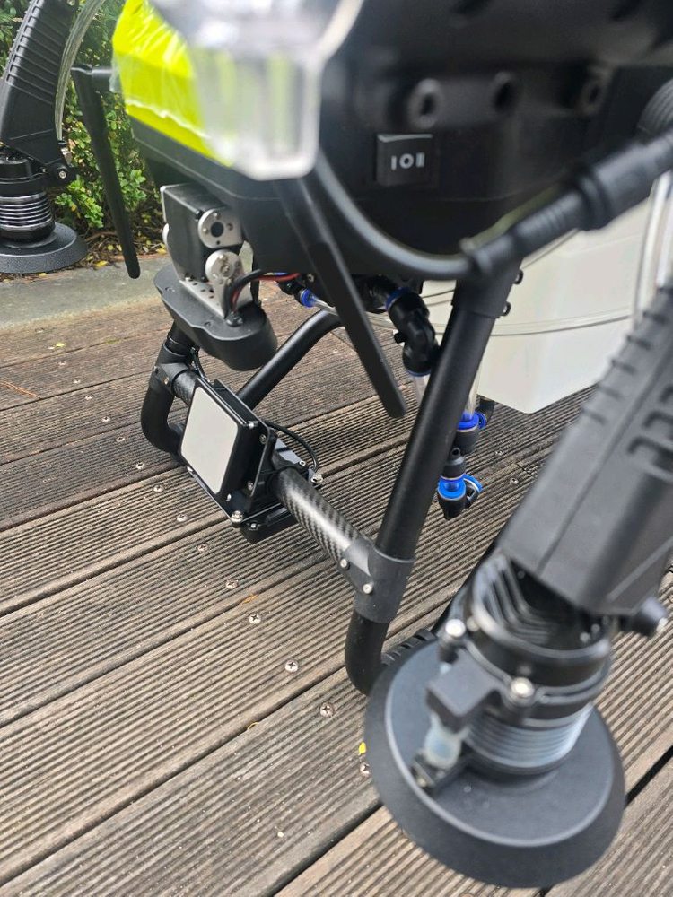 방제드론, 입제드론--1