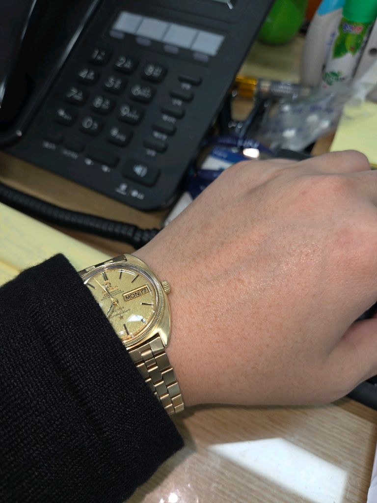 오메가 18K 골드 케이스 시계 오메가 컨스텔레이션 데이트데이 18k Gold Cap 시계