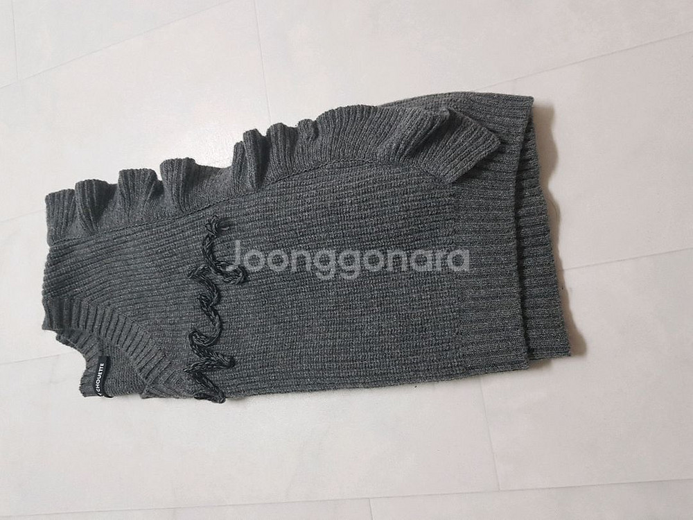 럭키슈에뜨 프릴니트조끼--1