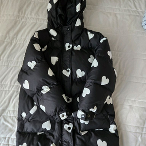 모아모 하트 구스패딩