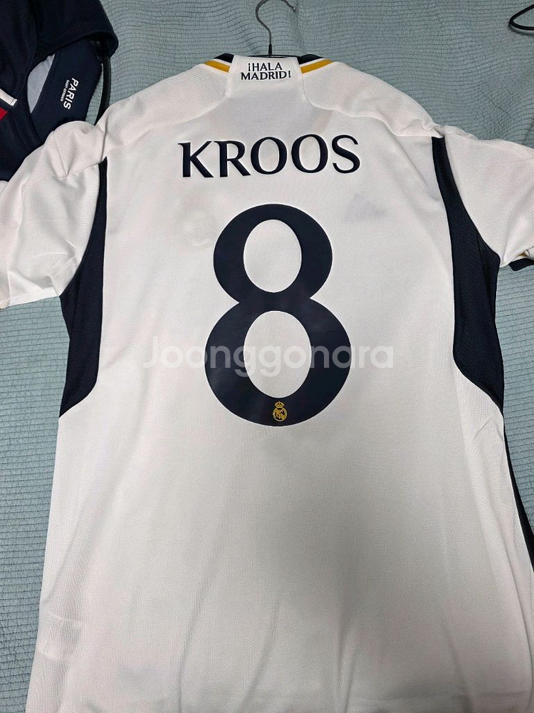 레알마드리드23-24 유니폼--1