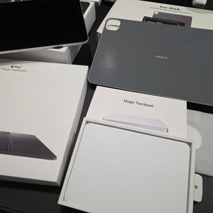 애플 트랙패드2 화이트 풀박 12만원 이미지