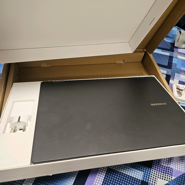 삼성 갤럭시북 플렉스 노트북 이미지