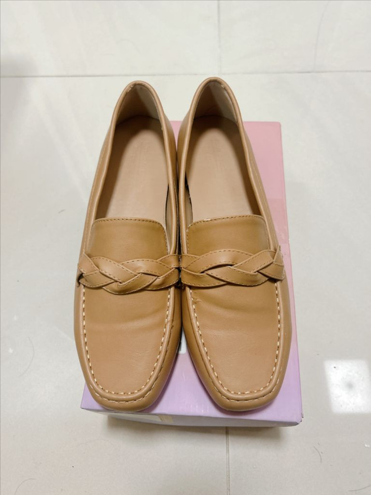 여성 가죽 로퍼 240 이미지