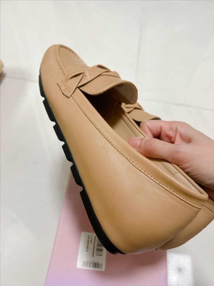 여성 가죽 로퍼 240 이미지