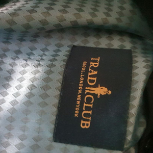 트래드클럽 트렌치코트 판매합니다