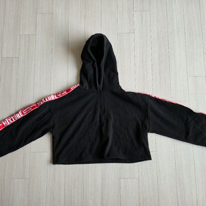 새상품 더데이걸즈 겨울도톰크롭후드 150 초45