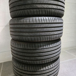 피렐리 신투라토 P7(215 40 18) 미니 4세대 출고타이어 팝니다