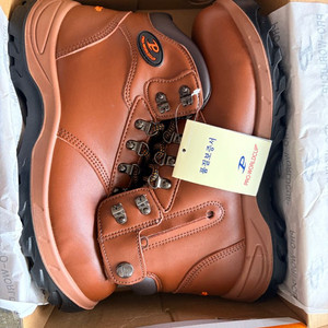 (새상품) 프로월드컵 안전화 pro6-110n / 280 팝니다