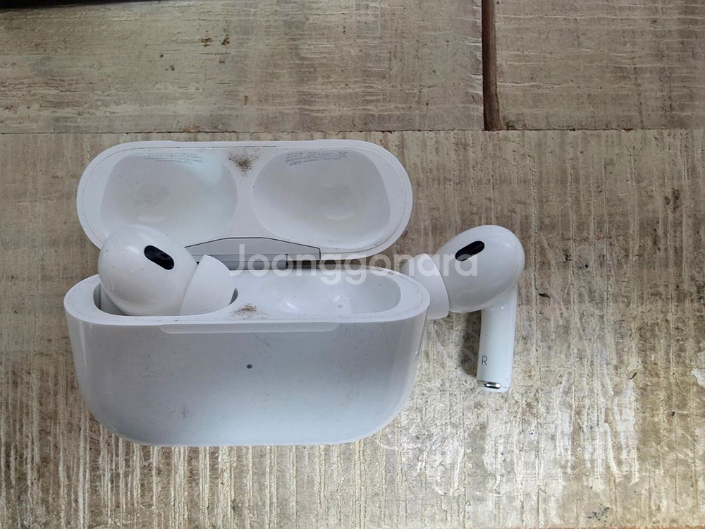 에어팟 프로 1 에어팟 프로 2 부품용 판매합니다--0