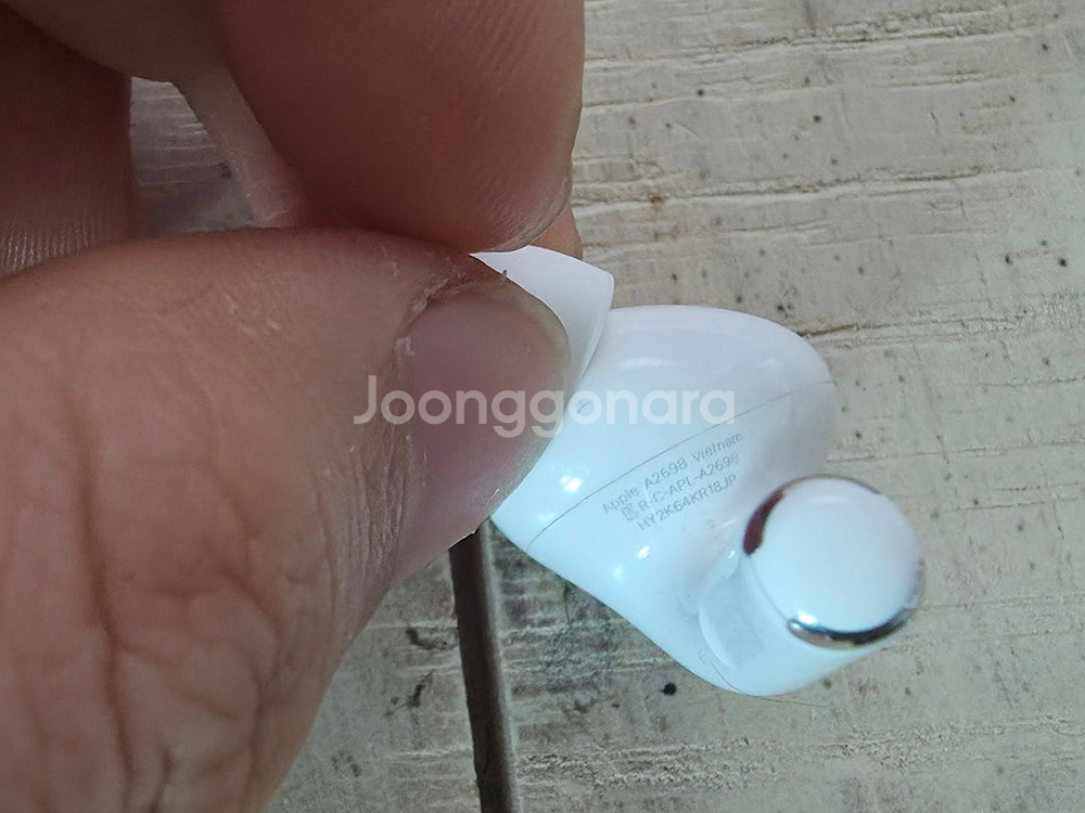 에어팟 프로 1 에어팟 프로 2 부품용 판매합니다--9