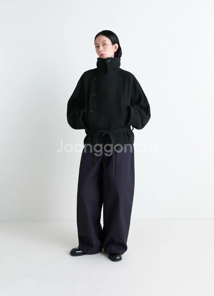 르메르 숏 알파카 배스로브 코트 블랙 32 새상품--0