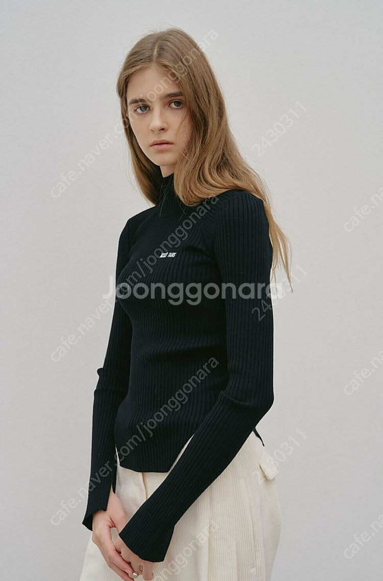 뮤제 ROME_Turtle Neck Knit 터틀넥니트--2