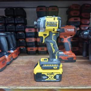 디월트충전임팩드릴 DCF850 배터리까지 임팩드릴