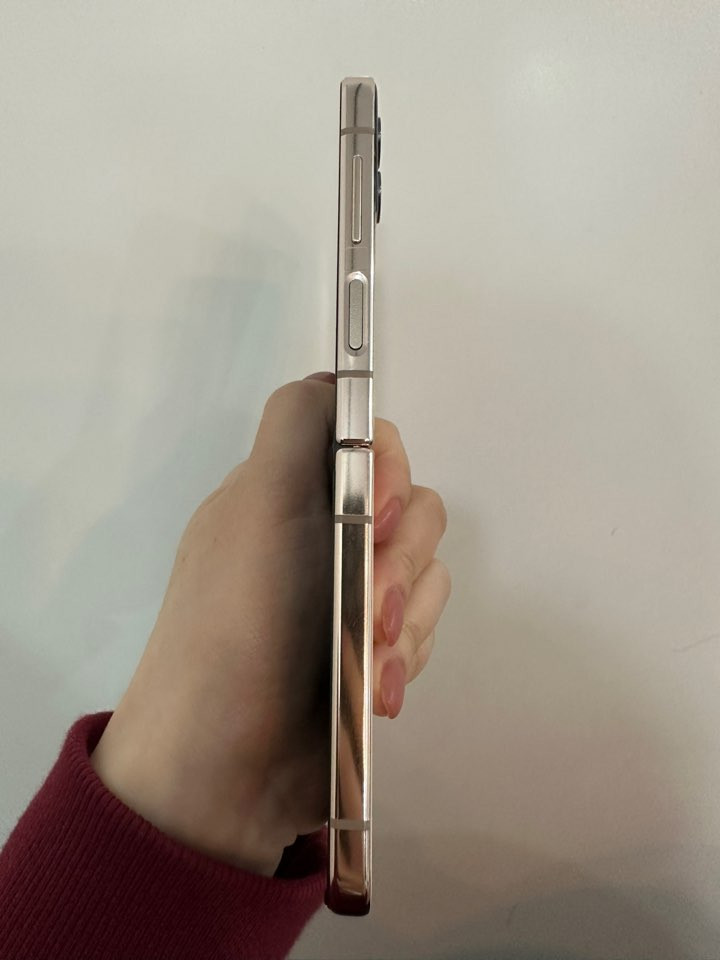 A급)갤럭시Z플립4 256GB 골드/Y705--5