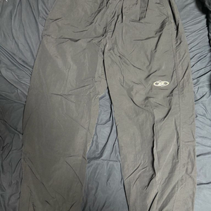 본투윈 크롬 나일론 조거팬츠