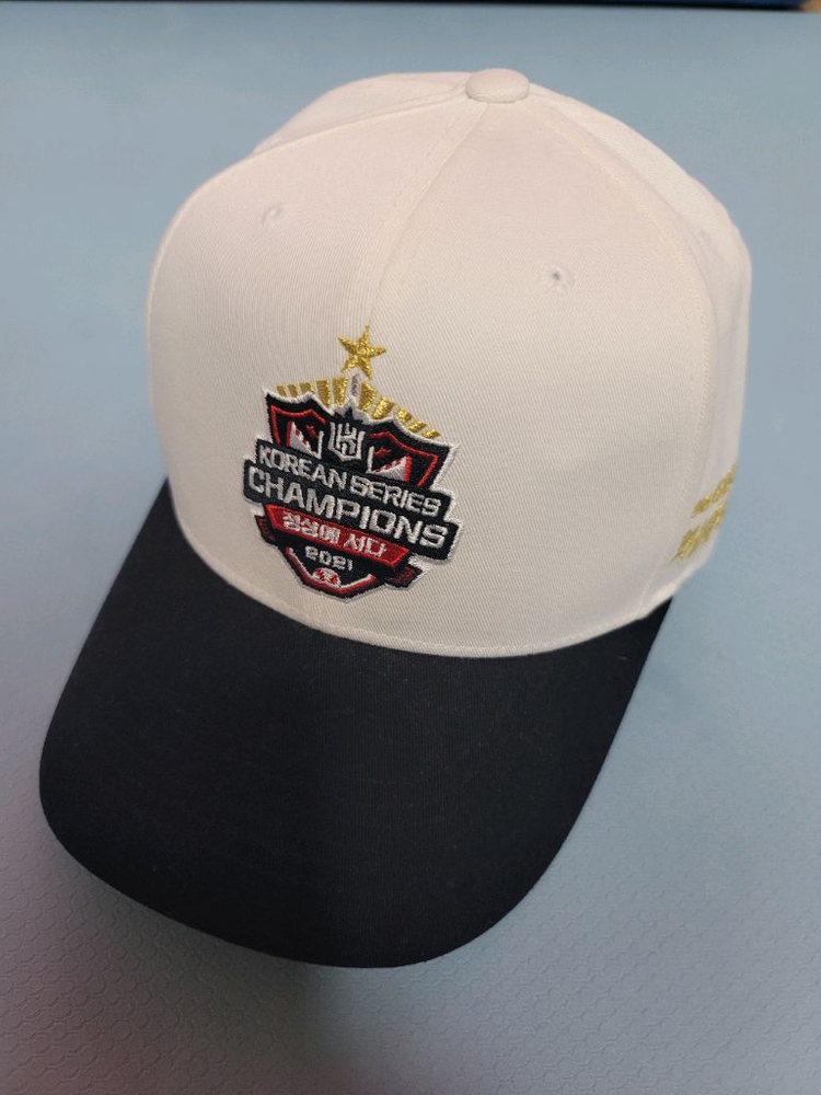 두산베어스 스프링캠프 모자 이미지