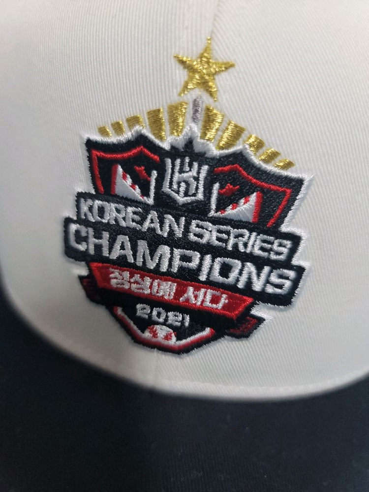 두산베어스 스프링캠프 모자 이미지